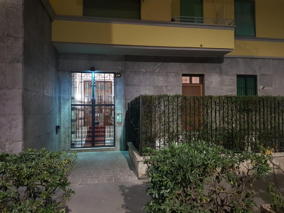 Smart Apartment Central Station Milan Exterior photo